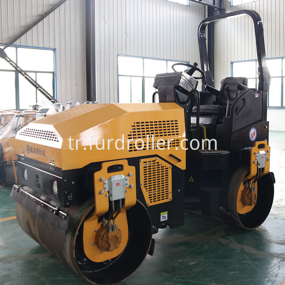 FYL-1200 Hydraulic Road Roller